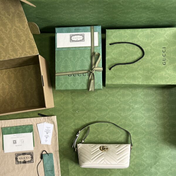 Gucci GG MARMONT SHOULDER BAG