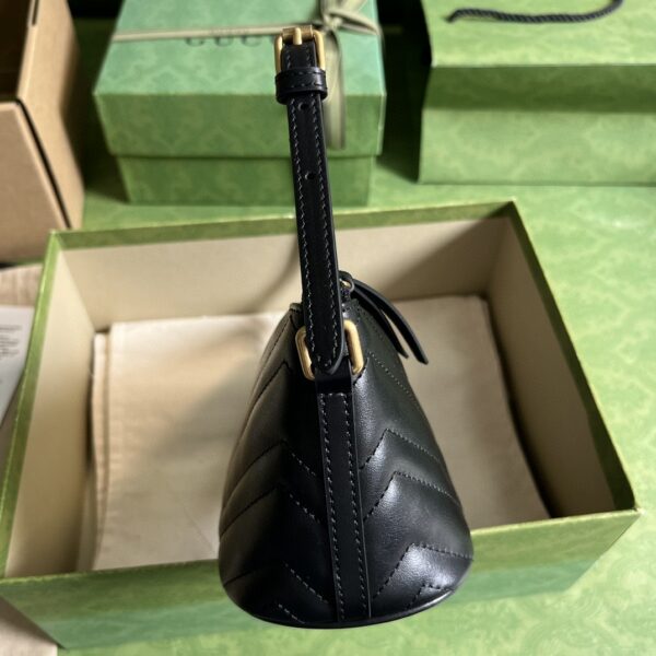 Gucci GG MARMONT SHOULDER BAG