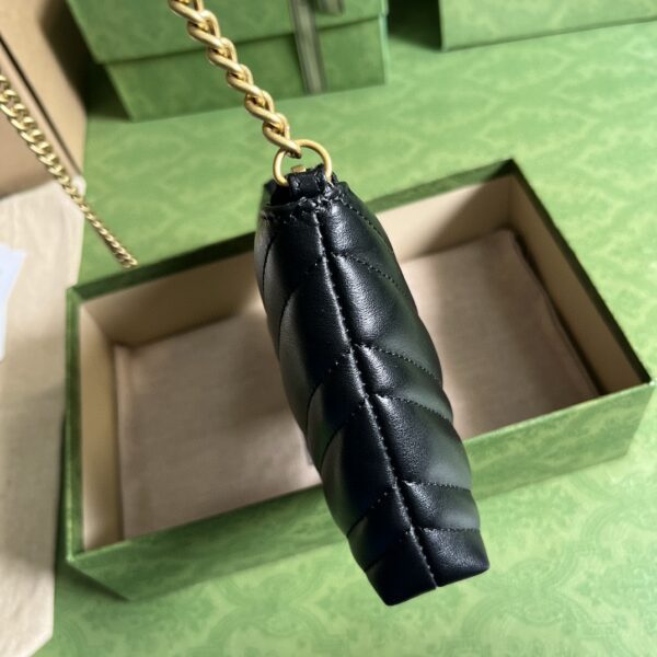 GUCCI GG MARMONT Chain Bag