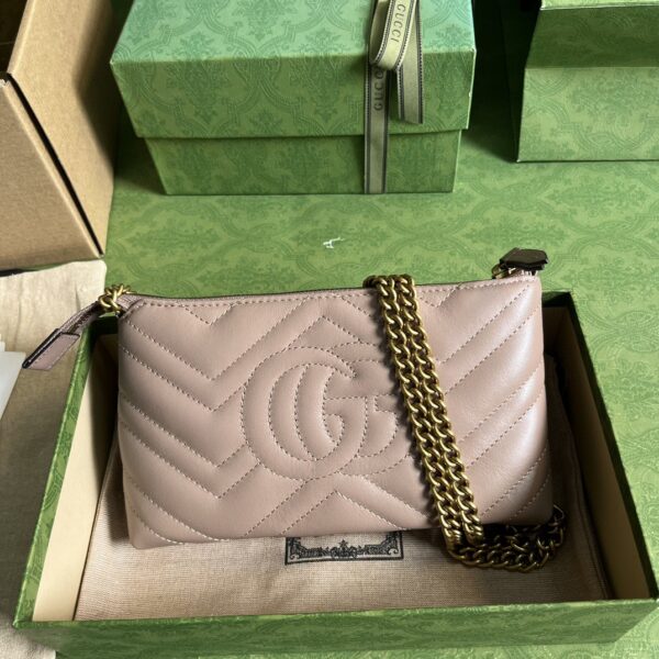 GUCCI GG MARMONT Chain Bag