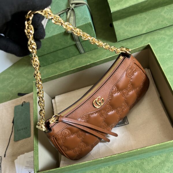 GUCCI Matelassé handbag