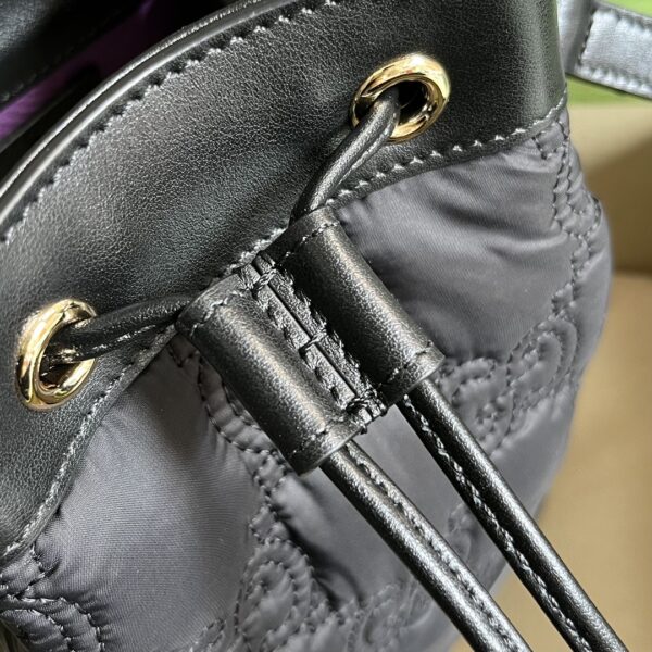 Gucci GG Matelassé bucket bag