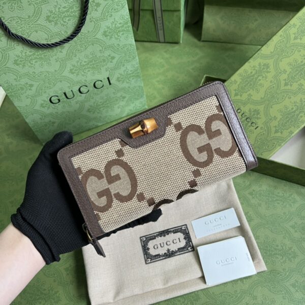 Gucci Diana Wallet