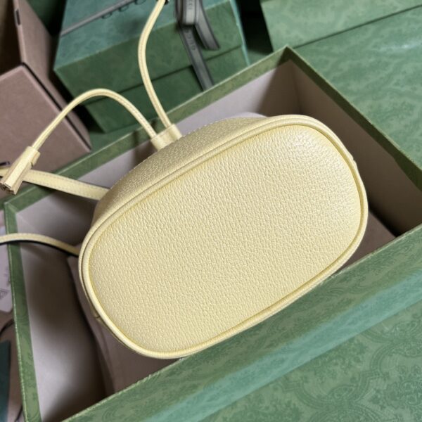 Gucci Ophidia GG mini bucket bag