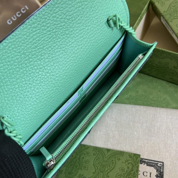 Gucci GG Marmont leather mini chain bag