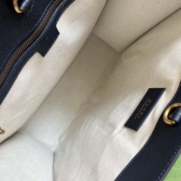 GUCCI GG SUPREME CANVAS MEDIUM TOTE BAG
