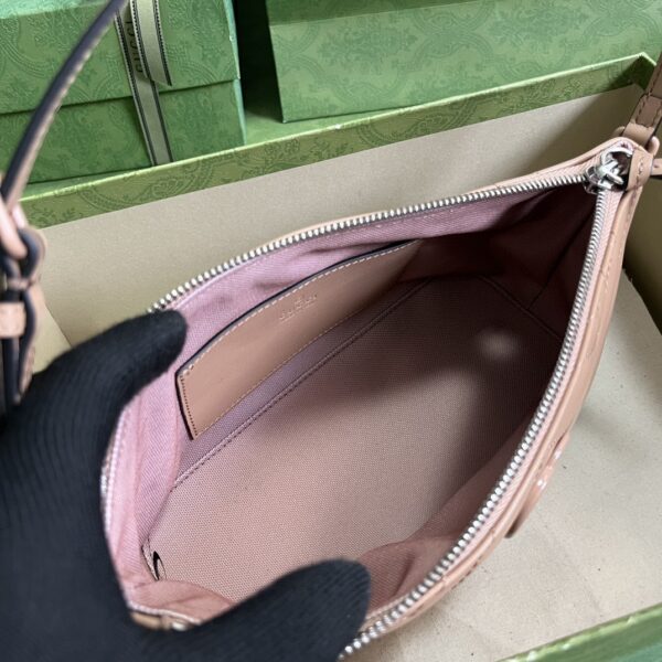 GUCCI GG Marmont shoulder bag