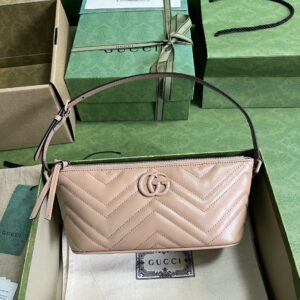 GUCCI GG Marmont shoulder bag
