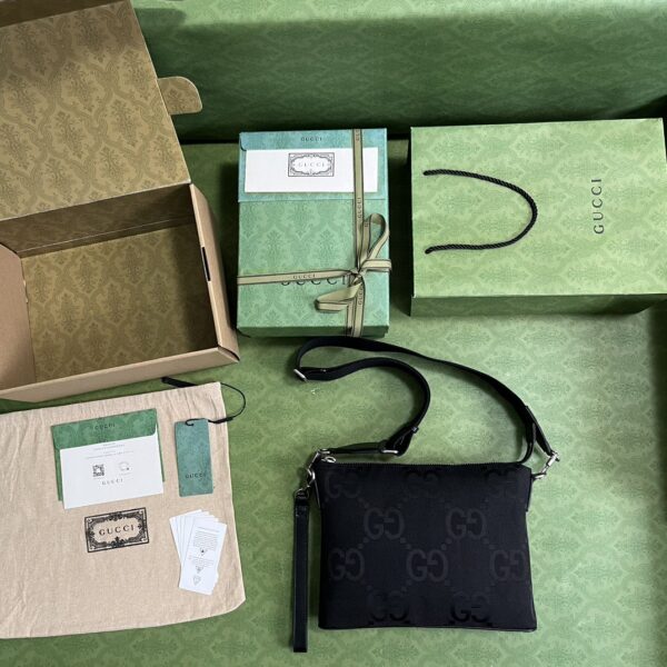 Gucci Jumbo GG medium messenger bag