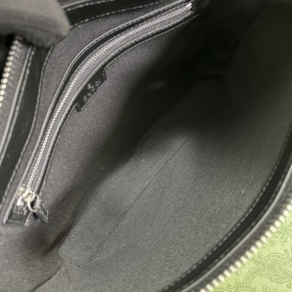 Gucci Jumbo GG medium messenger bag