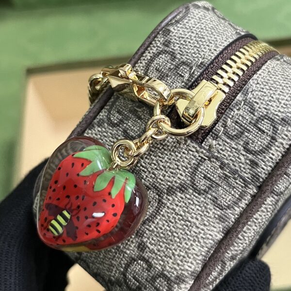 Gucci wallet