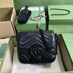 Gucci GG Marmont matelassé mini shoulder bag