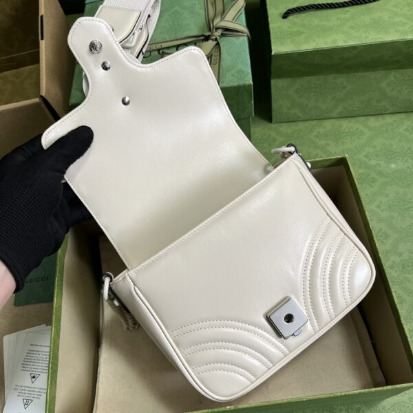 Gucci GG Marmont matelassé mini shoulder bag