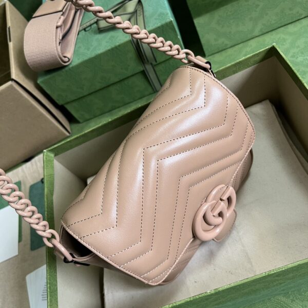 Gucci GG Marmont matelassé mini shoulder bag