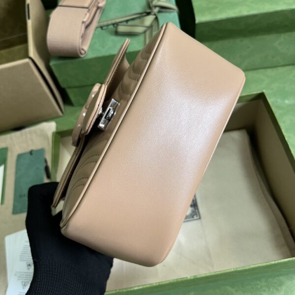 Gucci GG Marmont matelassé mini shoulder bag