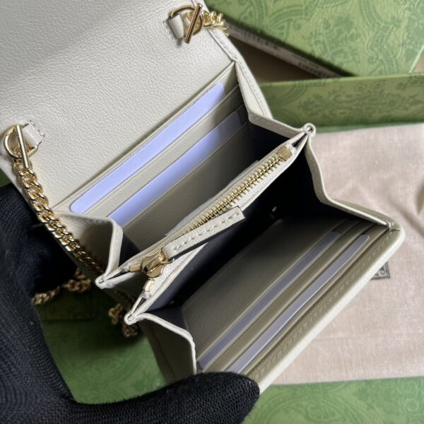 GUCCI Blondie medium chain wallet
