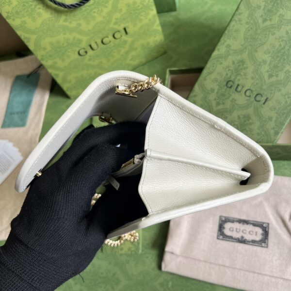 GUCCI Blondie medium chain wallet