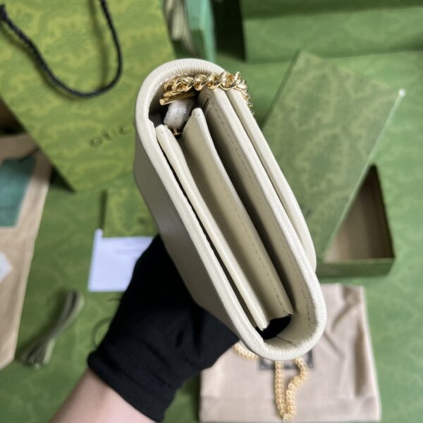 GUCCI Blondie medium chain wallet
