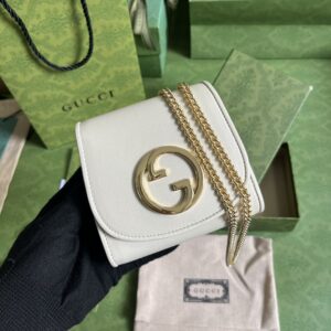 GUCCI Blondie medium chain wallet
