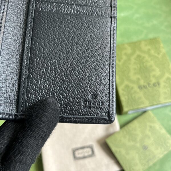 Gucci wallet