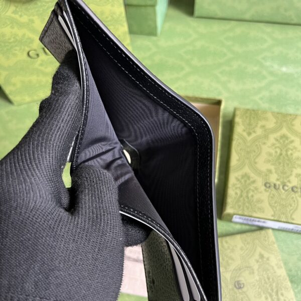 Gucci wallet