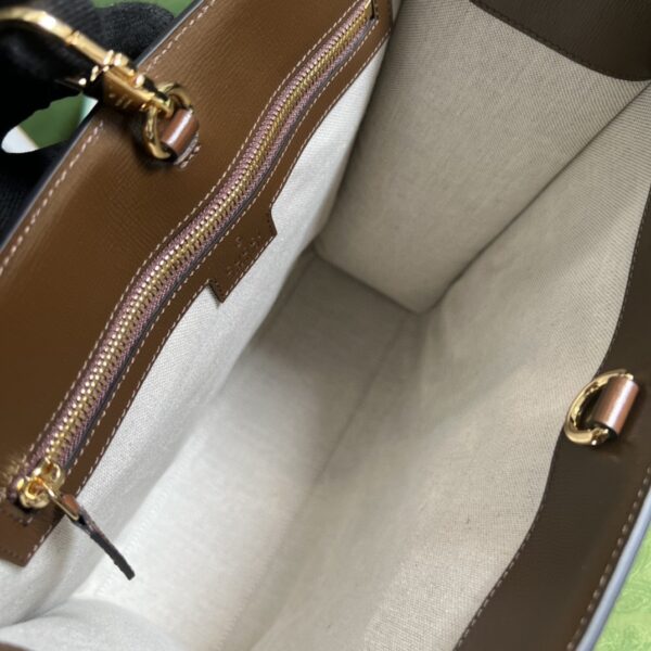 Gucci Small tote with Interlocking G