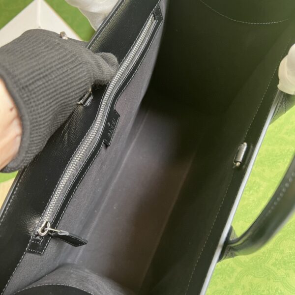 GUCCI Medium tote bag with Interlocking G