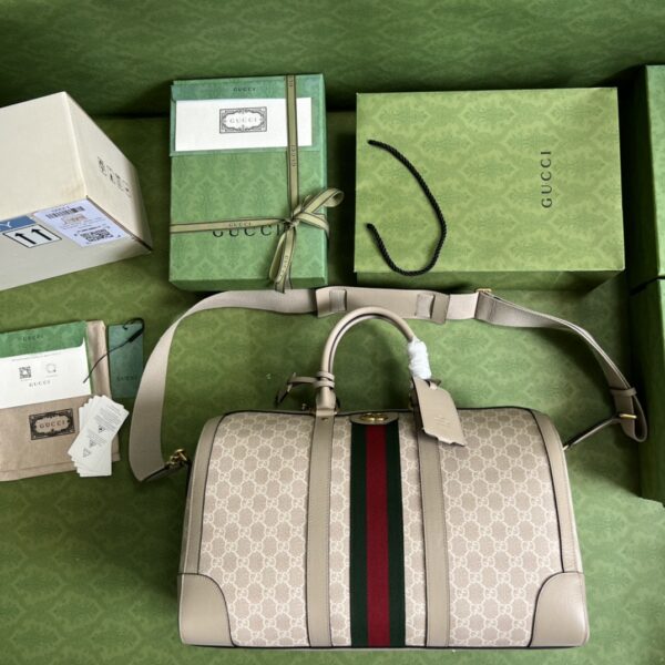 Gucci Jumbo GG duffle bag