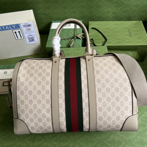 Gucci Jumbo GG duffle bag