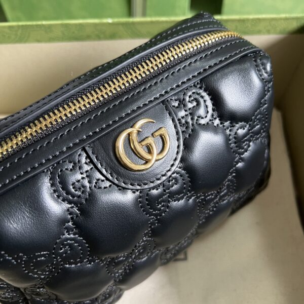 Gucci GG Matelassé beauty case