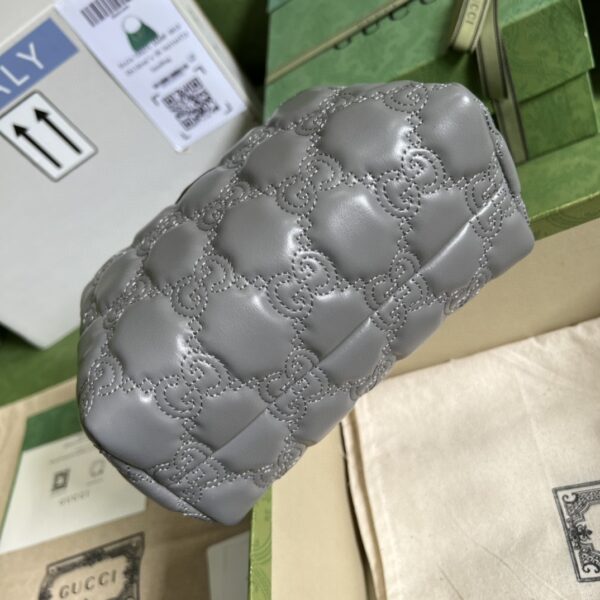 Gucci GG Matelassé beauty case