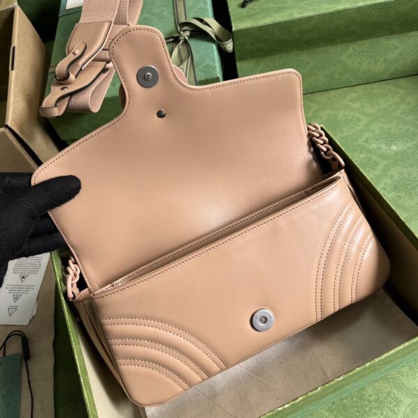 GUCCI GG Marmont shoulder bag