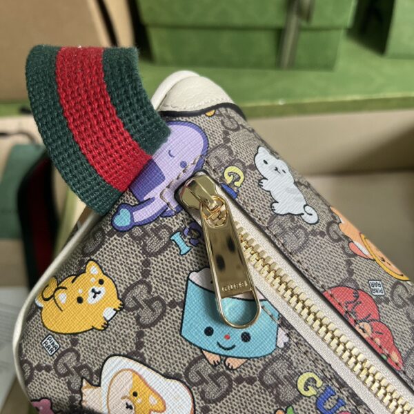 GUCCI Belt bag with Interlocking G