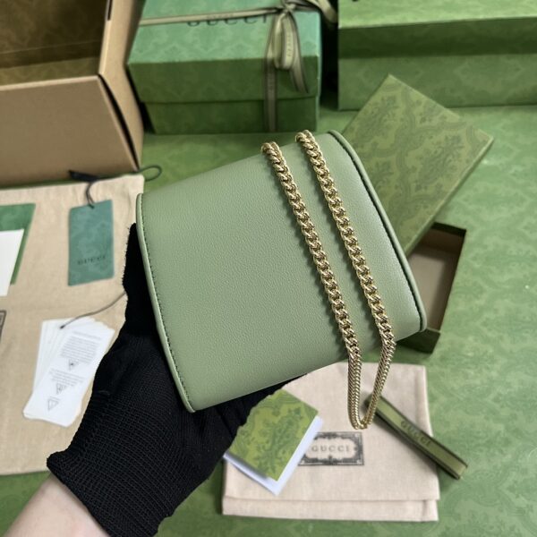 Gucci Blondie medium chain wallet