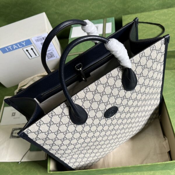 Gucci Medium tote bag with Interlocking G