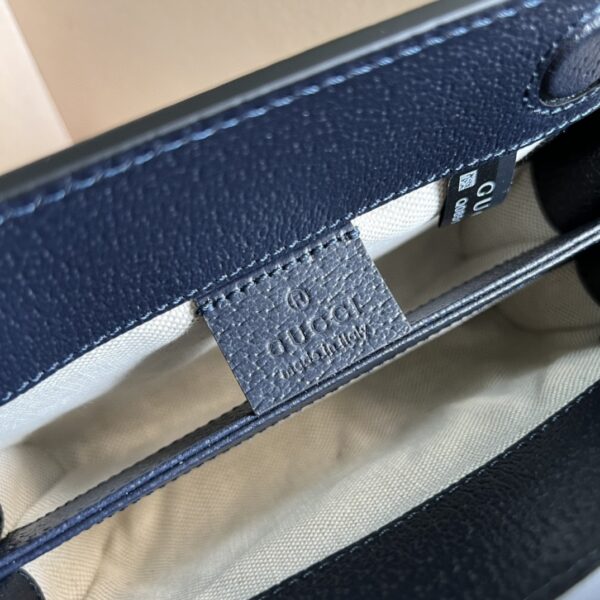 GUCCI  Ophidia mini shoulder bag in GG Supreme canvas