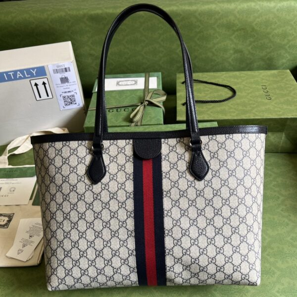 GUCCI Ophidia GG medium tote