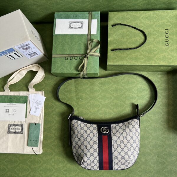 GUCCI Ophidia GG small shoulder bag