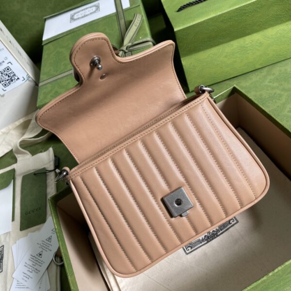 Gucci GG Marmont mini top handle bag