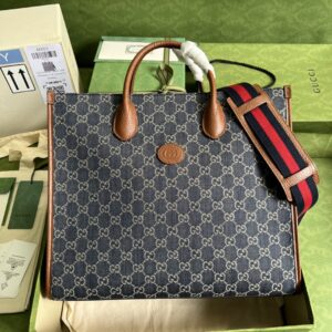 Gucci Medium tote bag with Interlocking G
