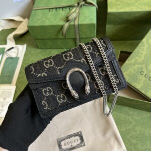 Gucci Dionysus GG Supreme Mini Bag