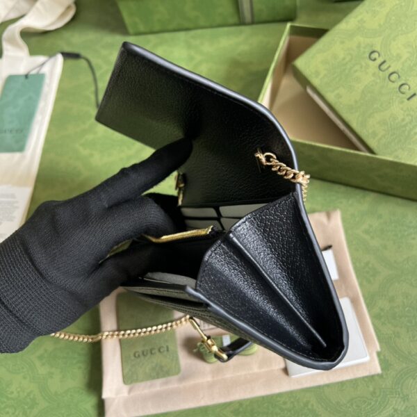 GUCCI Jackie 1961 chain wallet
