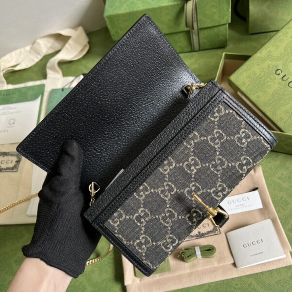 GUCCI Jackie 1961 chain wallet