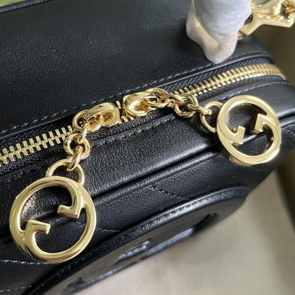 Gucci Blondie top handle bag