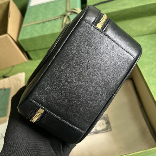 Gucci Blondie top handle bag