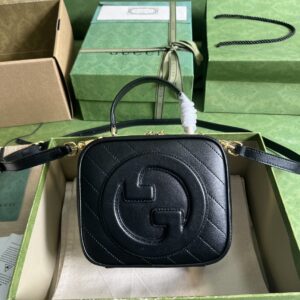 Gucci Blondie top handle bag