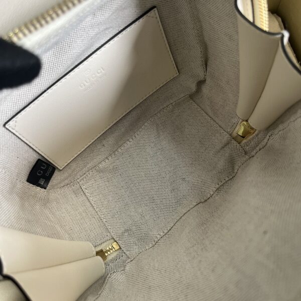 Gucci Blondie top handle bag