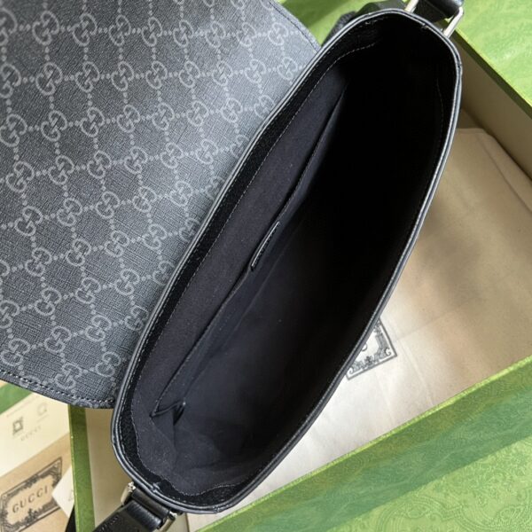 GUCCI GG Messenger Bag