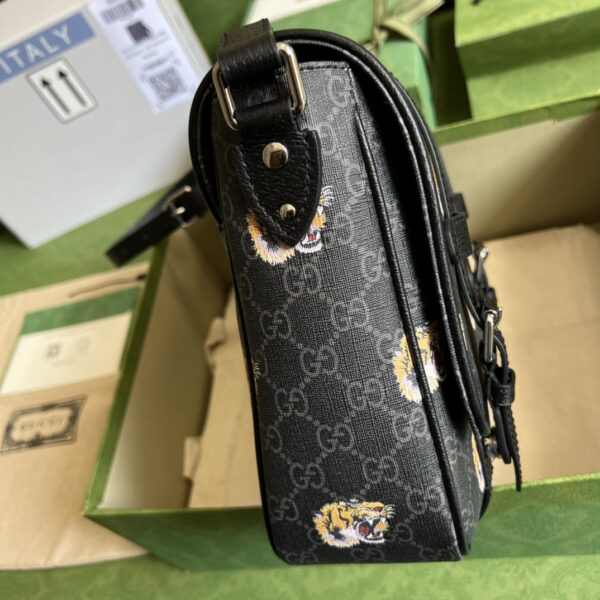 GUCCI GG Messenger Bag