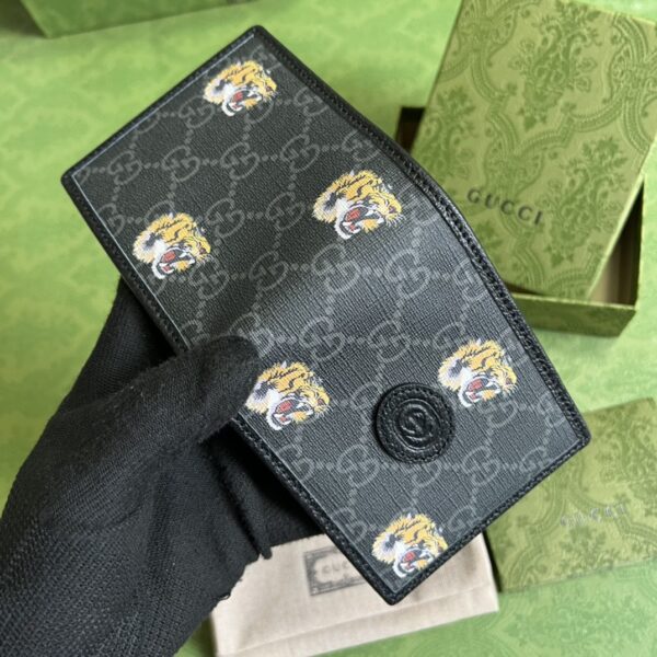 Gucci wallet
